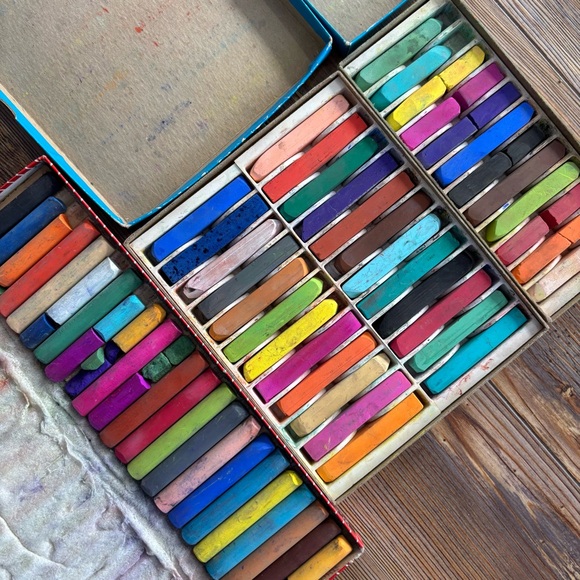 Vintage Other - Vintage Lot Art Pastels Alphacolor Duro Bundle